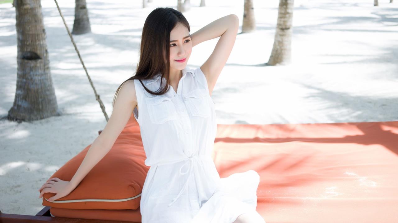 英雄联盟视角大揭秘，如何轻松调节，让你成为战场上的王者？